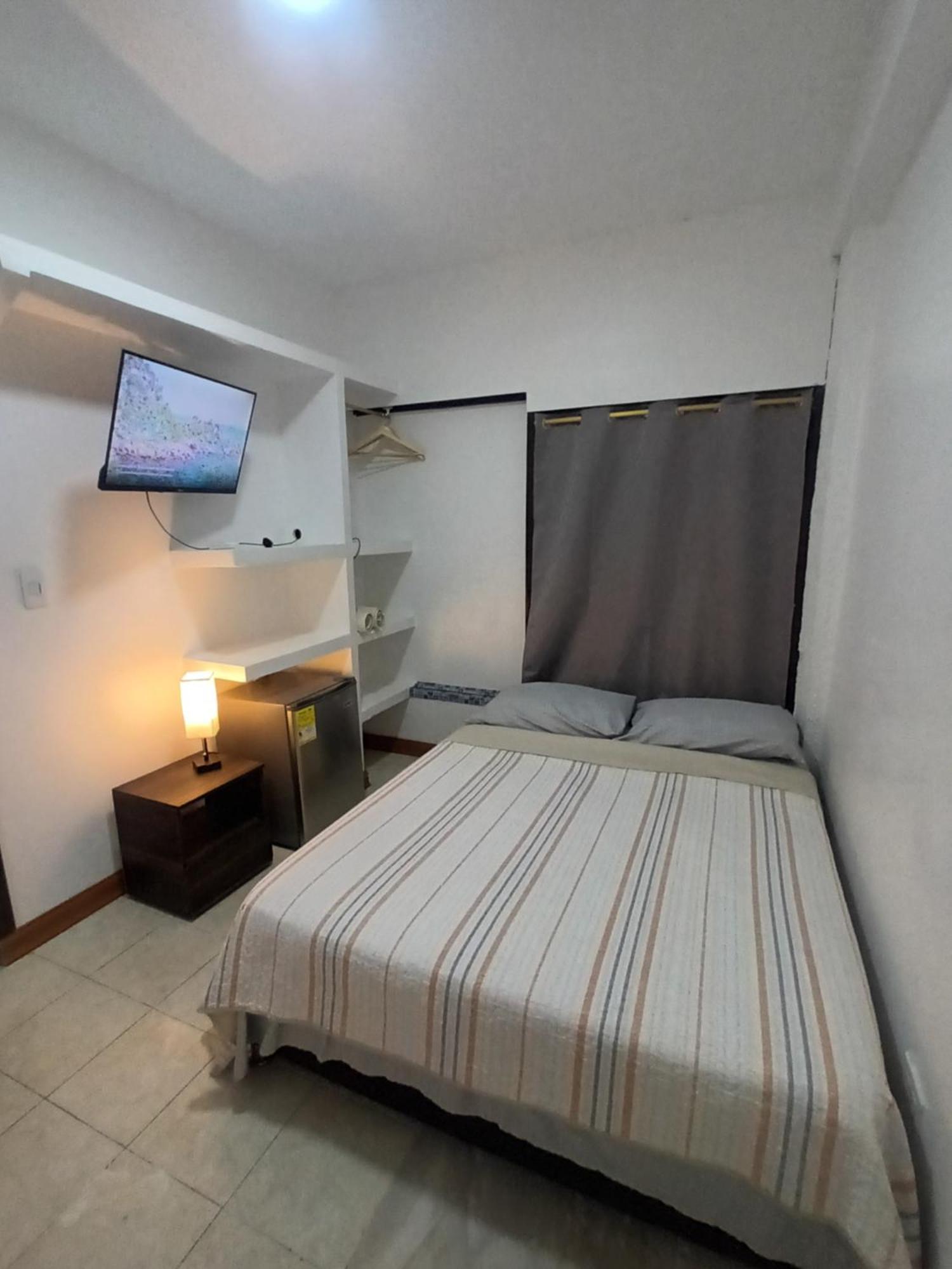 Confortable Y Central Habitacion A 1 Cuadra De La Playa Apartment San Andres  Exterior photo